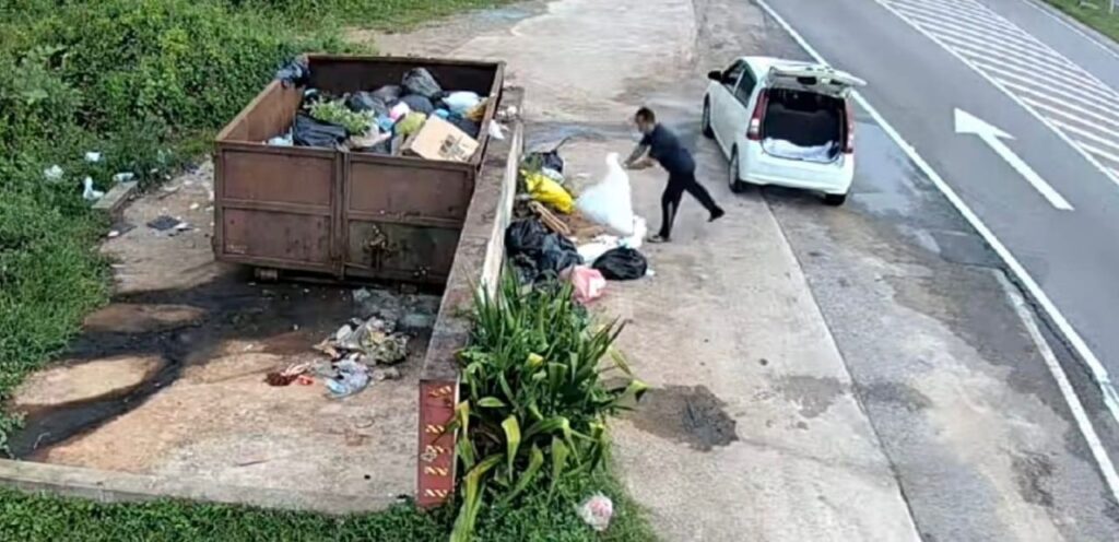 Viral buang sampah cctv 1024x496 1