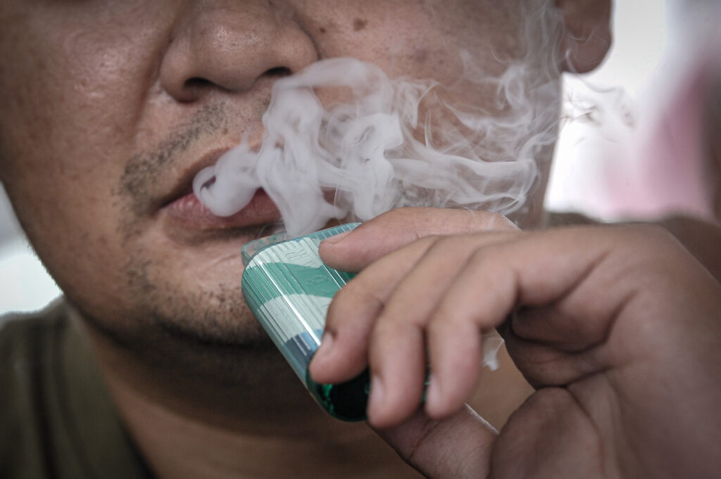 Selangor adakan mesyuarat khas teliti pengharaman vape 1 KLC ROKOKELEKTRONIKVAPE002 1024x681 1