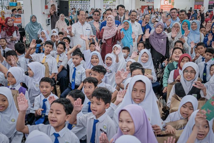UTU BANTUANHARIRAYAPELAJARSEKOLAHRENDAH 005 1