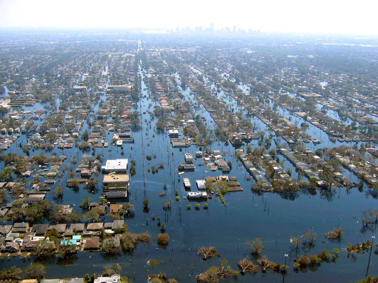 Katrina new orleans flooding3 2005