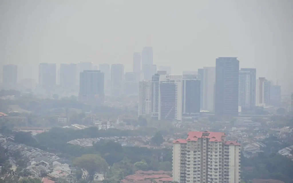 Fd562e73 8080 4355 bd00 115c7f0cc259 jerebu haze petaling jaya bernama 170826